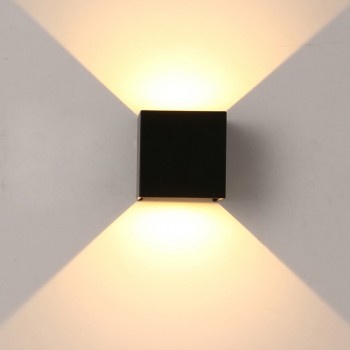 Outdoor LED Wall Light